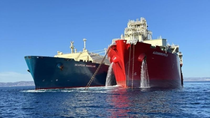 Вторият танкер с втечнен природен газ от САЩ за "Булгаргаз" пристигна в Александруполис